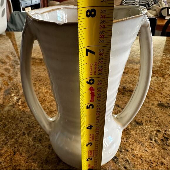 2 Handled crock vase‎ - Picture 8 of 9